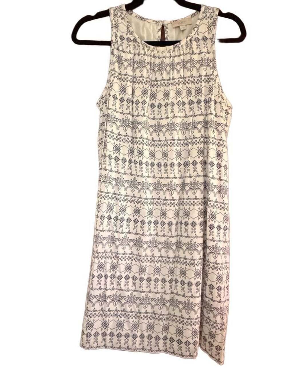 Y2K Loft Outlet Sleeveless White and Blue Patterned Shift Dress